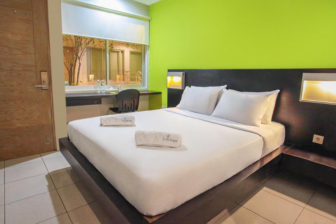LeGreen Suite Tondano Jakarta Buitenkant foto
