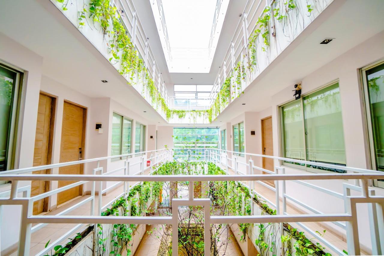 LeGreen Suite Tondano Jakarta Buitenkant foto